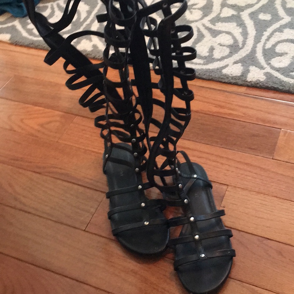 Black gladiator sandals
